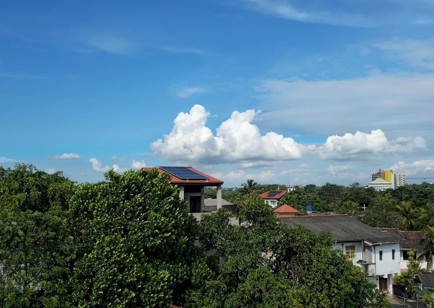 Hotel Colombo Comfort Suites Sri Jayewardenepura Kotte