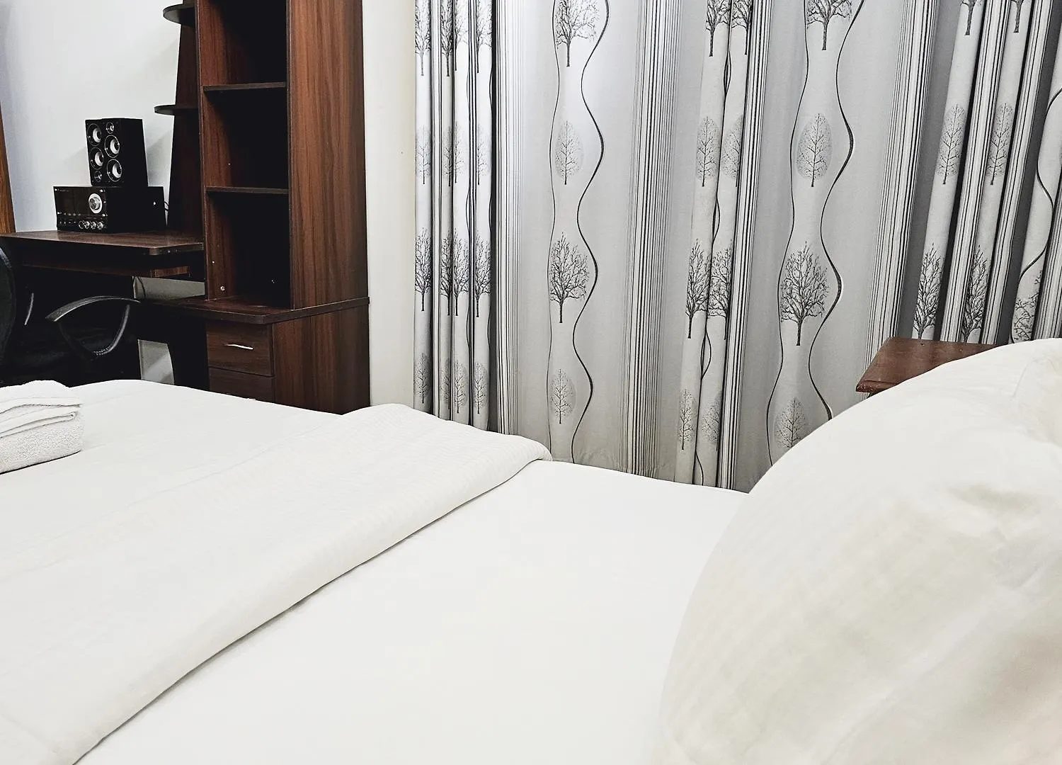 Colombo Comfort Suites Sri Jayewardenepura Kotte Hotel
