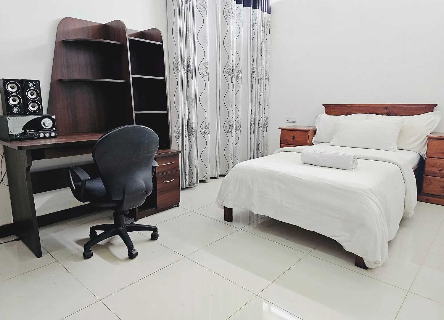Colombo Comfort Suites Sri Jayewardenepura Kotte Hotel